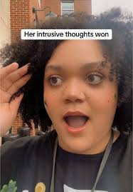 Chyna Jones (@beautyxchyna)