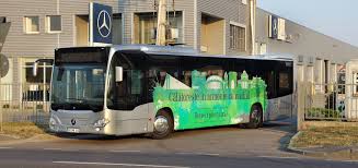 Sistemul de transport public, care operează între orele 5:00 a și 11:00, conține trei tipuri de transport organizate în felul următor: Compania De Transport Public Ctp Cluj Napoca