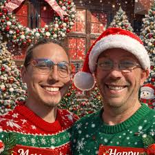 How to pet a new horse?