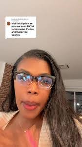 Sara Locklear's Instagram, Twitter & Facebook