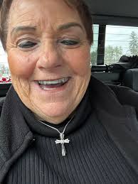 Lost gold necklace found after prayer