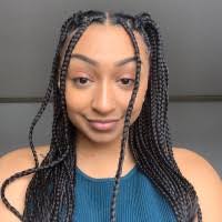 800+ perfiles de «Karissa»