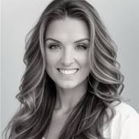 Cori Helt's Instagram, Twitter & Facebook