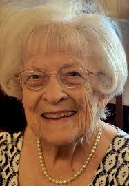 Happy 91st birthday to our Queen Grandma Hilda! She truly is an icon and we  love her very much 🙌❤️🙌