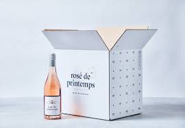 Check Out This Behance Project Rose De Printemps Https Www Behance Net Gallery 54402625 Ros De Printemps Wine Label Design Wine Case Beer Packaging