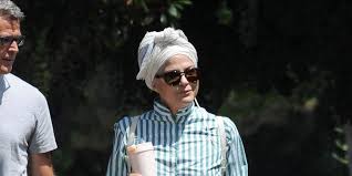Selma, who has dealt with speaking and walking difficulties during her health battle, opted to try a stem cell transplant and chemotherapy to treat the disease and restart her immune system. Selma Blair Spotted In Studio City In Between Chemotherapy Treatments For Ms
