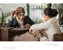 Legacy pictures presents film kartini in association with screenplay film a robert ronny. Di Balik Layar Kartini Book By Tim Film Kartini Gramedia Digital