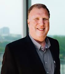 Scott Forester's Instagram, Twitter & Facebook