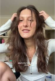 Amy Marz's Instagram, Twitter & Facebook