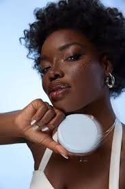 Leanna Levy's Instagram, Twitter & Facebook