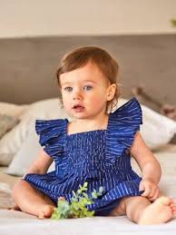 Vêtements de petites filles petite fille vetements robe bébé tenues pour bébé garçon tenue de retour à la maison photos de bébé. Tenues De Fete Vertbaudet