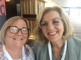 diane bowden (@dibazza)