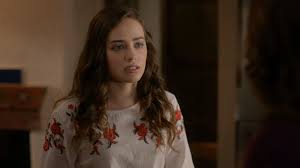 Exclusive Cobra Kai Scoop Shining The Spotlight On Mary Mouser Seat42f Cobra Karate Kid Cobra Kai Celebrities Female