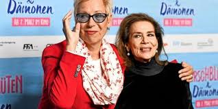 Vor einem jahr starb hannelore elsner an krebs. Hannelore Elsners Letzter Auftritt Ende Februar Lachte Sie Noch In Die Kameras