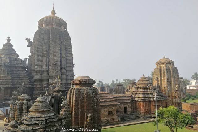 Lingaraja Temple at Bhubaneshwar - Kalinga Architecture Masterpiece - Inditales
