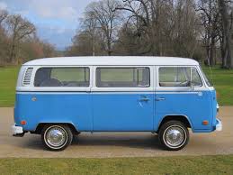 Oldtimer Als Hochzeitsauto Mieten Vw Bus Bulli T2 Mit Chauffeur Wiesbaden Mainz Rheingau Taunus Frank Oldtimer Mieten Hochzeit Auto Oldtimer Vermietung