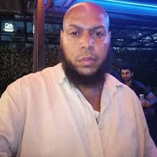 JustCallMe...L (@lurien1)