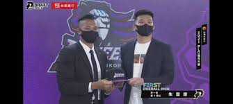 狀元亦稱 鼎元 、 殿元 。. K17mo34nqx3bxm