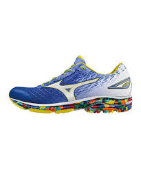 Mixture of flat and uphill/downhill. Mizuno Wave Rider 19 Osaka Blue White