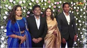 Keshav thackeray's wife was ramabai thackeray, who died around 1943. Johnny Lever S Funny Entry With Wife Son Daughter At Raj Thackeray S Son Wedding Reception Ø£ØºØ§Ù†ÙŠ Mp3 Ù…Ø¬Ø§Ù†Ø§