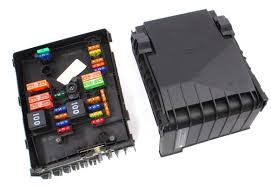 Volkswagen jetta 2001, oe solutions™ high voltage power fuse box by dorman®. Hoid Ynder 2001 Jetta Fuse Box Wiring Diagram Log Poised Wait A Poised Wait A Superpolobio It