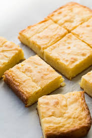 Delicious White Chocolate Brownies With A Wonderful Fudgy Texture And Perfect F White Chocolate Brownies Recipe White Chocolate Brownies Oatmeal Cookie Recipes