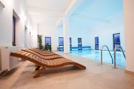 Verifica preturile cu ajutorul butoanelor albastre din articol. Pensiuni Cu Piscina Recomandari Vacante Prin Romania