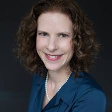 Carolyn Kahn's Instagram, Twitter & Facebook