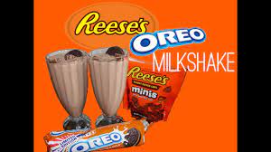 Using a teaspoon drizzle half of the syrup of your choice (if using) down the inside of each glass and divide the milkshake between the glasses. How To Make Reese S Pieces Oreo Chocolate Milkshake It S Jessica Danielle Youtube