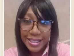 Sheryl Miles's Instagram, Twitter & Facebook