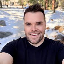 Singers: How does sleeve surgery affect singing?