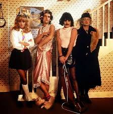 Evolucion Rock Bcdmusica La Cancion Favorita De Queen De Los Espanoles Es Freddy Mercury Queen Bandas De Musica