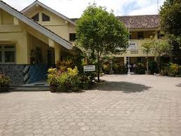 Pasang poster phbs di sekolah ini agar mereka berperilaku hidup bersih dan sehat. Pendataan Phbs Di Sekolah Wilayah Kerja Puskesmas Pleret Puskesmas Pleret