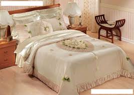 Yatak Ortuleri Dogan Perde Yatak Yatak Ortuleri Ev Dekoru