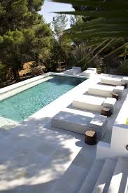 Luxurious Swimming Pools Concepts Ieates In 2020 Gartenpools Moderne Landschaftsgestaltung Hintergarten