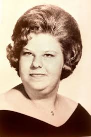 Sincerest condolences to all of her family and friends. She was fondly  known as Miss Honey and was always baking something delicious! May God's  Comfort bring peace to the children 🙏♥️🙏