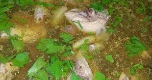Dengan bahan dasar sederhana meliputi ayam dan bumbu rempah yang mudah dicari di pasar. Resepi Sup Ayam Simple Sup Bunjut Pawtaste Com