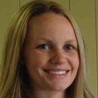 Julie Roehl's Instagram, Twitter & Facebook