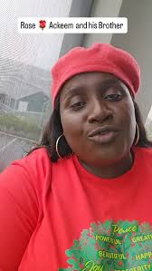 Roses 🌹 had the whole internet in anticipation .