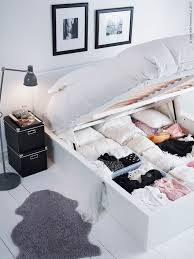 Drom I Kubik Livet Hemma Compactliving Bed Closet Sure Coukd Use This Base Fir Storag Schlafzimmer Design Kleines Schlafzimmer Designs Kleiner Schlafzimmer