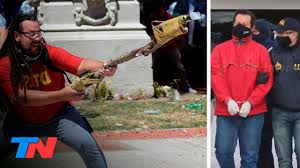 Sebastián romero, militante del partido socialista de los trabajadores unificado, fue apresado en uruguay. Extraditaron Al Hombre Mortero Estuvo Dos Anos Profugo De La Justicia Argentina Y Cayo En Uruguay Youtube