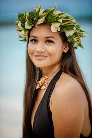 Vote for your favorite Miss Marianas contestant in our People's Choice  Award!