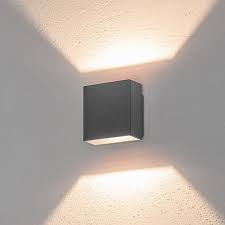 Free shipping & free returns*. 08175 Diese Led Wandleuchte Mit Modernem Design Spendet Ein Sehr Elegantes Licht Die Zwei Lichtkegel Die Nac Wall Light Fittings Wall Lights Led Wall Lights