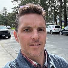 Marla Herron's Instagram, Twitter & Facebook