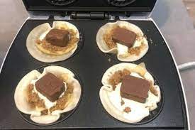 Kmart Pie Maker Fans Are Now Making Mars Bar Pies And We Ve Died And Gone To Heaven New Idea Food Recipes Cook Mini Pie Maker Mini Pie Recipes Pies Maker