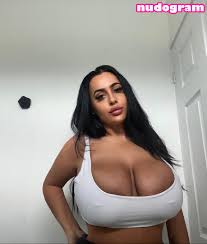 Missbustyb_x Nude Leaks (14 Photos) - TheFap