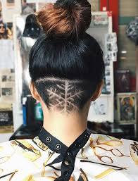Women Undercut Hairstyles Is The Latest Hairstyle Trend Of 2017 That Has Attracted The Attention Undercut Hairstyles Shaved Hair Designs Undercut Hair Designs