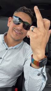 Mario Connelly's Instagram, Twitter & Facebook