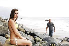 ▷ Tori Black in Irreconcilable Slut Pt 2 (Photo 5) | Brazzers