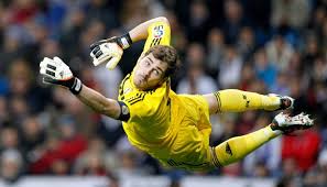 Iker casillas has revealed his intention to run for the president of the spanish football federation. Ø±Ø³Ù…ÙŠ Ø§ Ø¥ÙŠÙƒØ± ÙƒØ§Ø³ÙŠØ§Ø³ ÙŠØ¹ØªØ²Ù„ ÙƒØ±Ø© Ø§Ù„Ù‚Ø¯Ù… Ù…ØµØ± Ø§Ù„Ø¹Ø±Ø¨ÙŠØ©